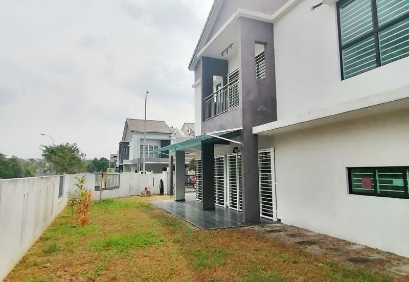 Laman Delfina @ Nilai Impian