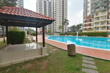 Unipark Condominium