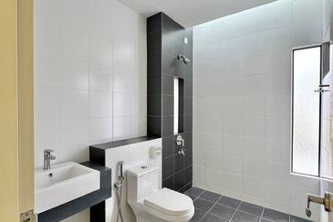 Laman Delfina @ Nilai Impian