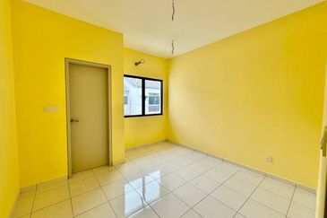 Laman Delfina @ Nilai Impian