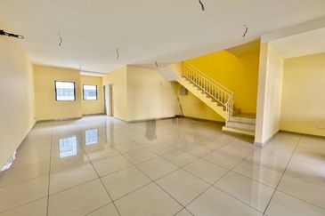 Laman Delfina @ Nilai Impian