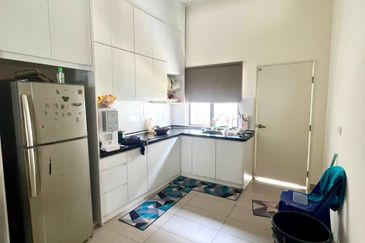 Monet Springtime @ Sunsuria City