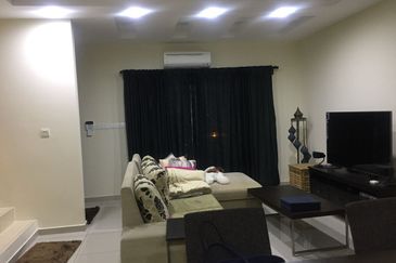 Laman Delfina @ Nilai Impian