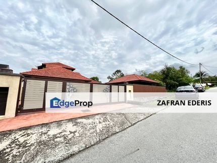 Bungalow House Bangi Golf Resort , Selangor, Bangi
