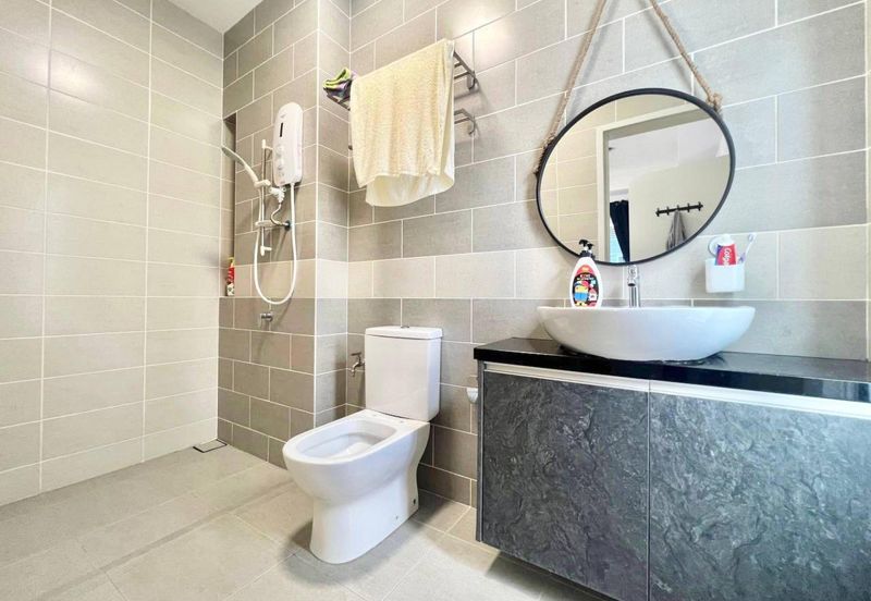 Parkfield Residences, Tropicana Heights