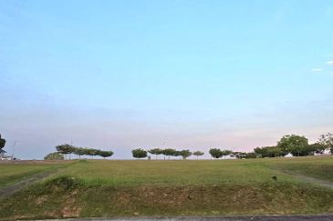 Perdana Hills ( Presint 11 )