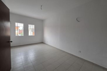 Bandar Baru Salak Tinggi