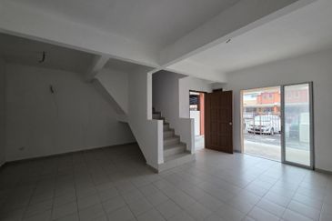 Bandar Baru Salak Tinggi