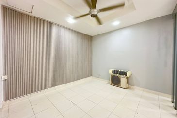 Bandar Tun Hussein Onn