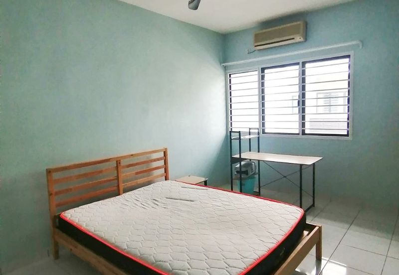 Laman Delfina @ Nilai Impian