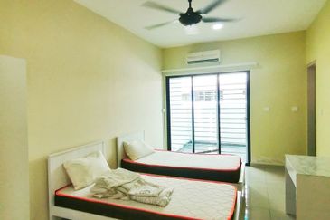 Laman Delfina @ Nilai Impian