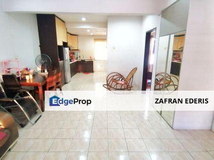 Taman Tasik Puchong Double Storey Terrace, Selangor, Puchong