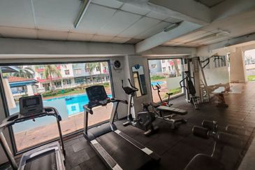 Vista Pinggiran, Taman Pinggiran Putra