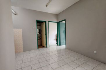 Vista Pinggiran, Taman Pinggiran Putra