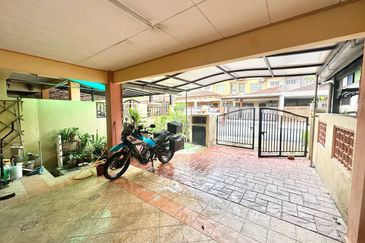 Jalan Suakasih @ Tun Hussein Onn