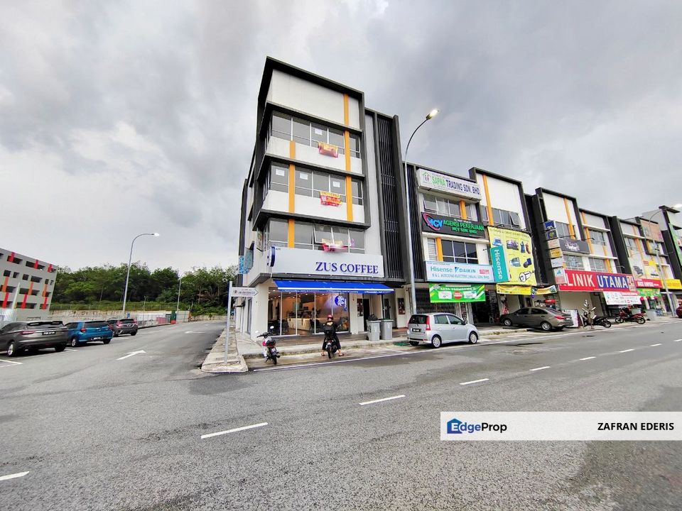 Desa Cempaka Bandar Baru Nilai Shop Lot Level 2 End Lot, Negeri Sembilan, Nilai