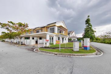 Laman Mawar @ Kota Seriemas