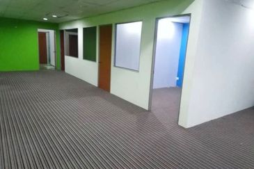 Pusat Perdagangan Seri Kembangan