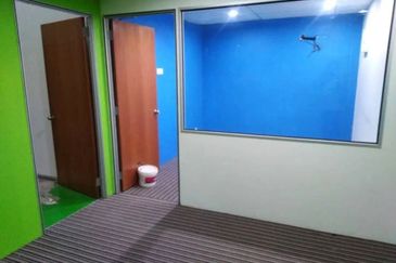 Pusat Perdagangan Seri Kembangan