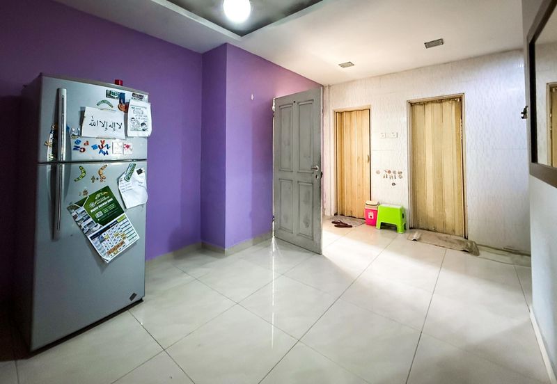 Taman Pinggiran Putra