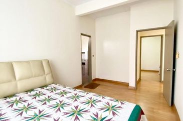 BANDAR ENSTEK (JENTAYU)