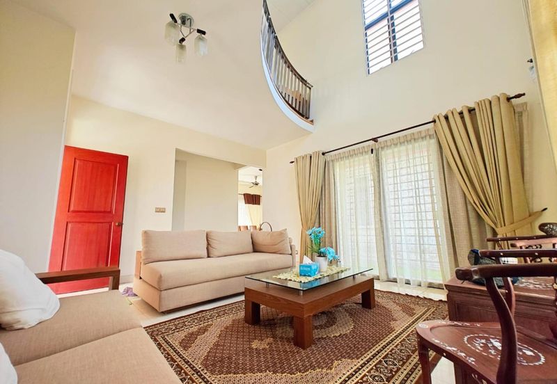 BANDAR ENSTEK (JENTAYU)