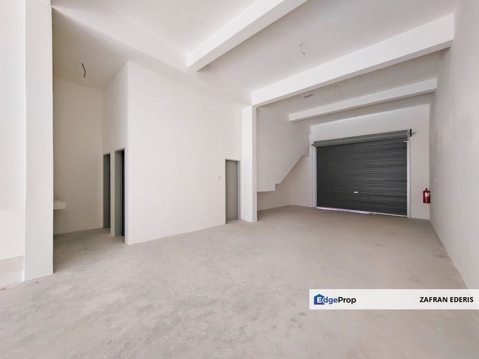 Uni Square Bandar Baru Nilai Shop Lot Ground Floor, Negeri Sembilan, Nilai