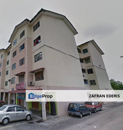 Pangsapuri Putra Blok E Bandar Putra Permai Seri Kembangan, Selangor, Puchong South