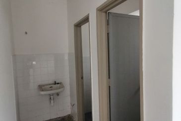 Bandar Baru Salak Tinggi