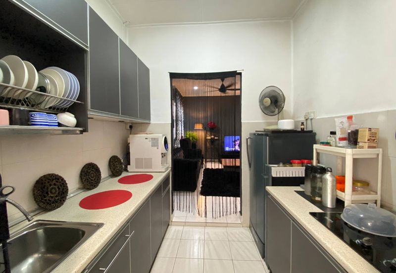 Apartment Teratai, Taman Sutera