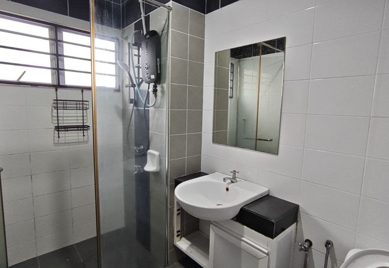 Laman Kenanga @ Nilai Impian