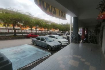 Bandar Baru Salak Tinggi