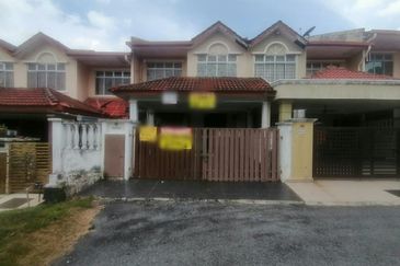 Taman Mawar, Bandar Baru Salak Tinggi