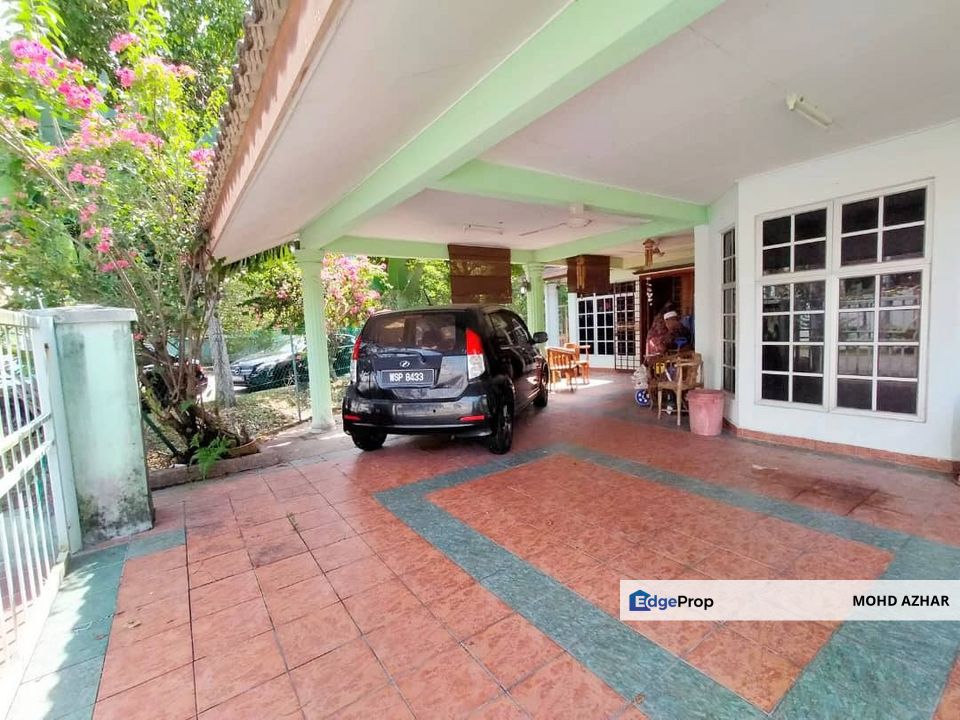 Coner Lot 2 Storey Terrace Seksyen 7 Bandar Baru Bangi, Selangor, Bangi