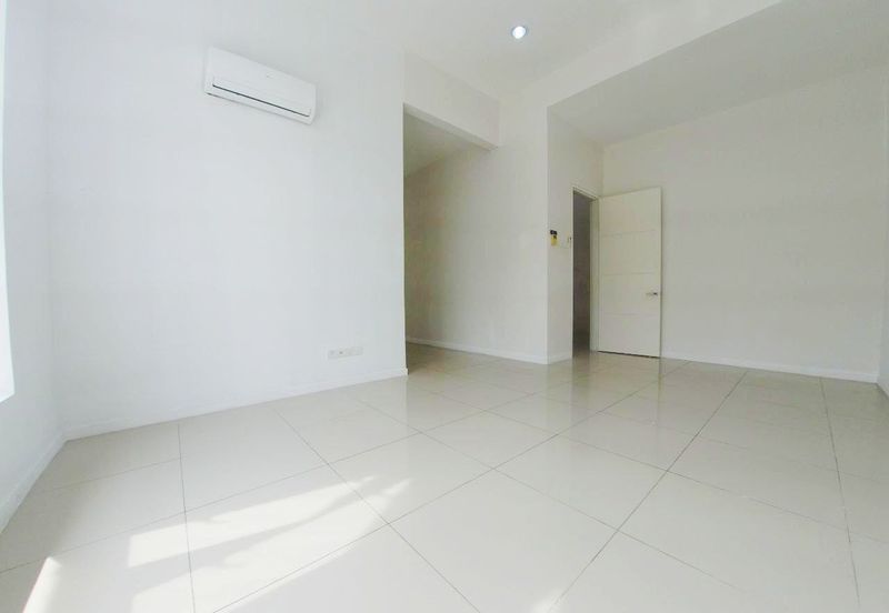 Fairfield Residences, Tropicana Heights