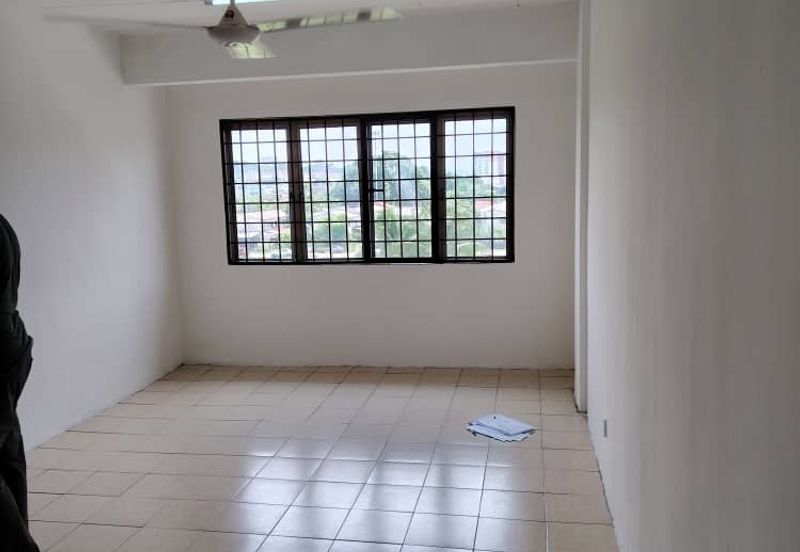 Pangsapuri Anggerik, Kajang