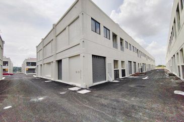 Brand New Shoplot Serene Square Serene Heights Semenyih