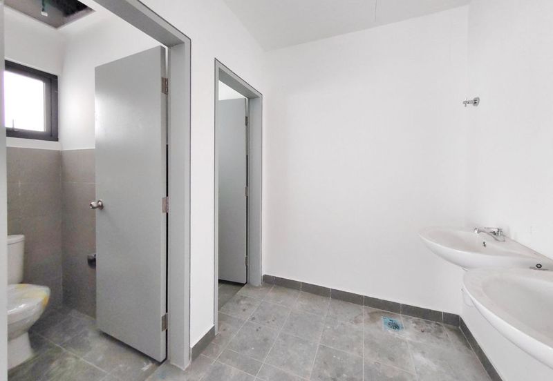 Brand New Shoplot Serene Square Serene Heights Semenyih