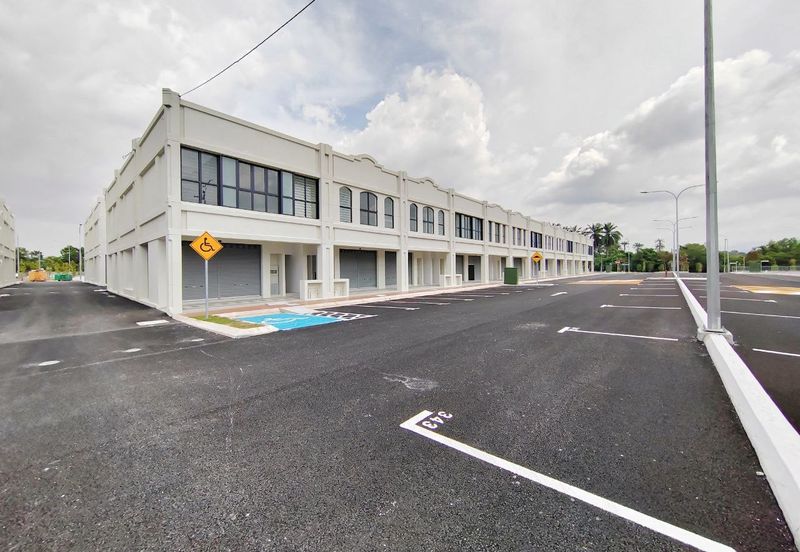 Brand New Shoplot Serene Square Serene Heights Semenyih