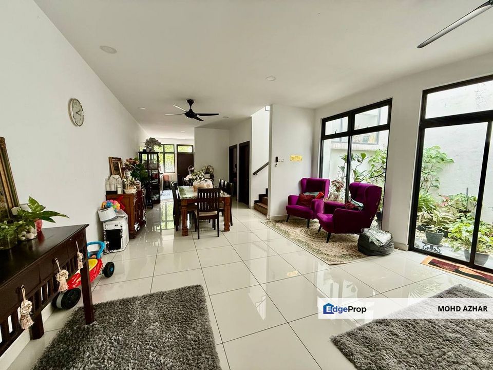 2 Storey Superlink Laman Glenmarie Shah Alam, Selangor, Glenmarie