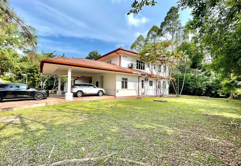 IOI Beverly Row @ IOI Resort City