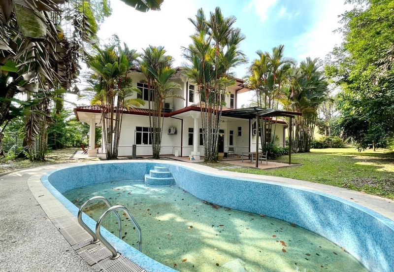 IOI Beverly Row @ IOI Resort City