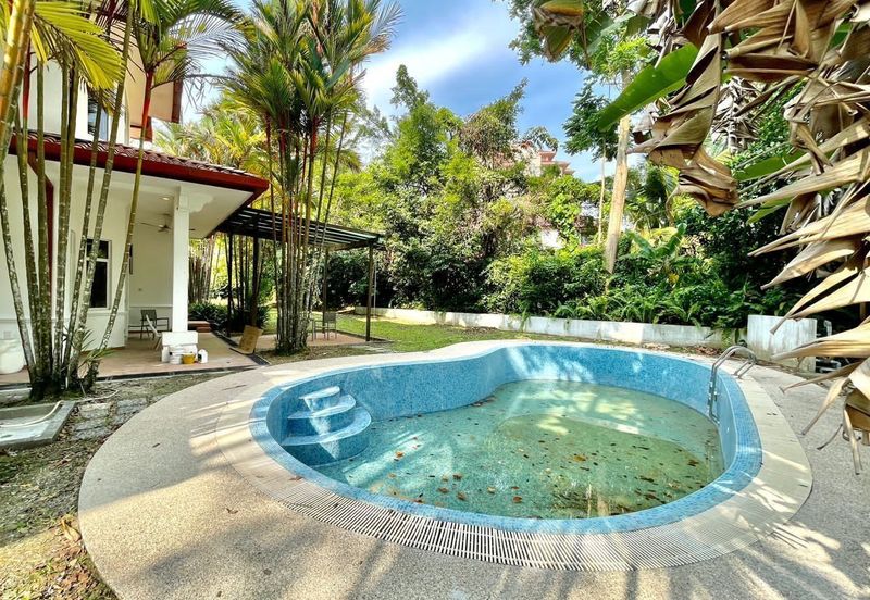 IOI Beverly Row @ IOI Resort City