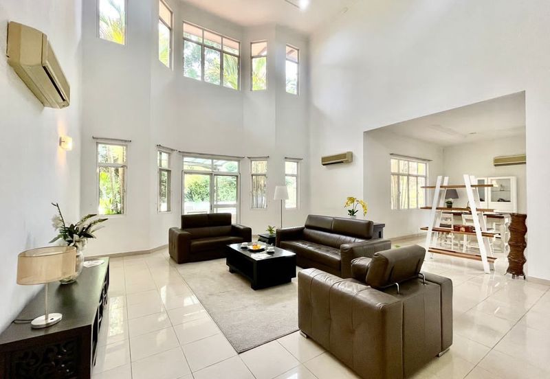 IOI Beverly Row @ IOI Resort City