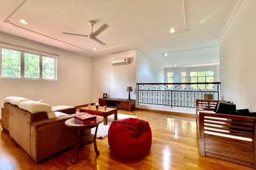 IOI Beverly Row @ IOI Resort City