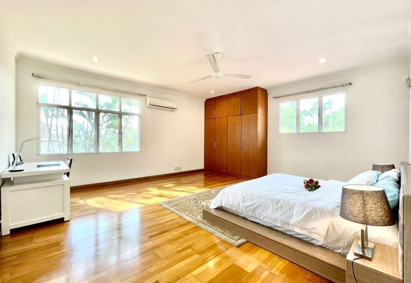 IOI Beverly Row @ IOI Resort City