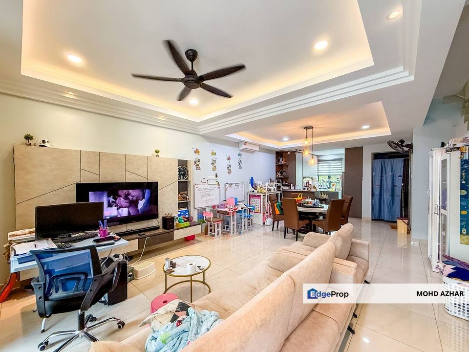 2 Storey Terrace Carnation Diamond City Semenyih, Selangor, Semenyih