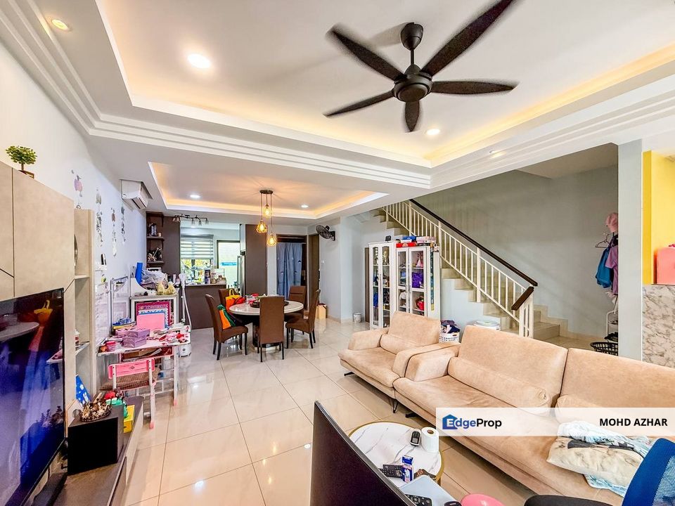 2 Storey Terrace Carnation Diamond City Semenyih, Selangor, Semenyih