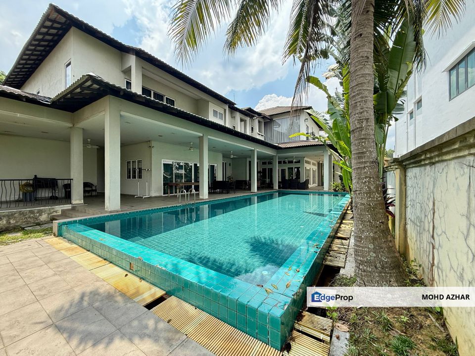2 Storey Bungalow With Private Pool Seksyen 8 Kota Damansara, Selangor, Kota Damansara