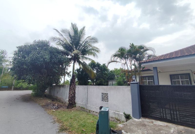 Bandar Tasik Senangin